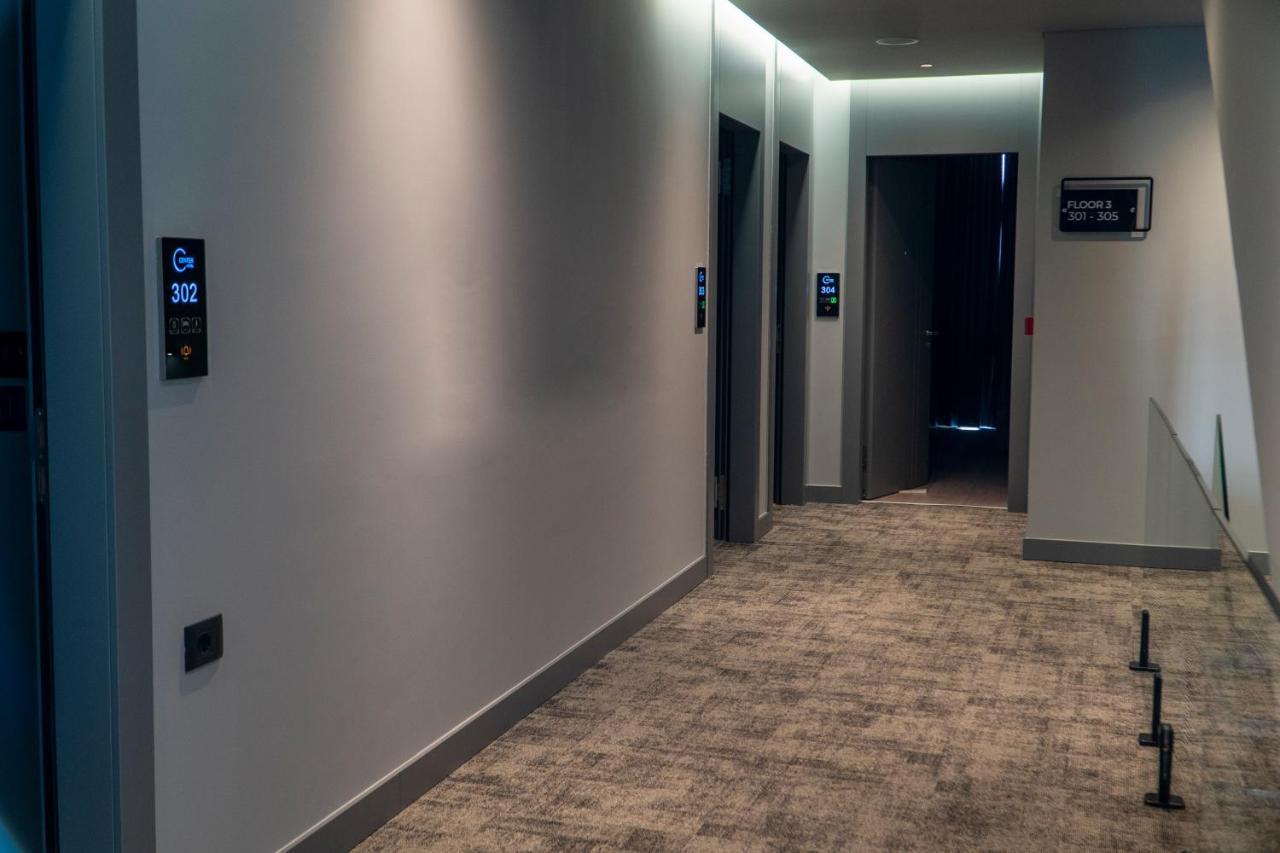 סרנדה Center Hotel מראה חיצוני תמונה