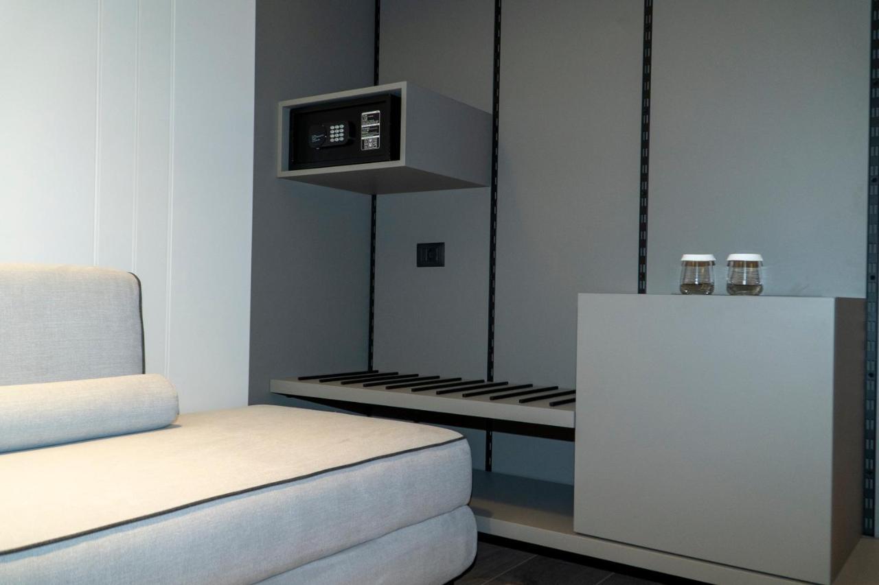 סרנדה Center Hotel מראה חיצוני תמונה