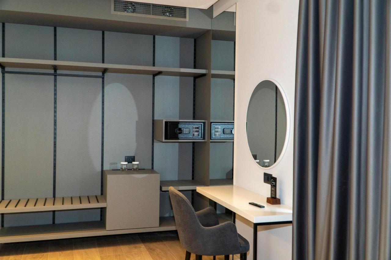 סרנדה Center Hotel מראה חיצוני תמונה