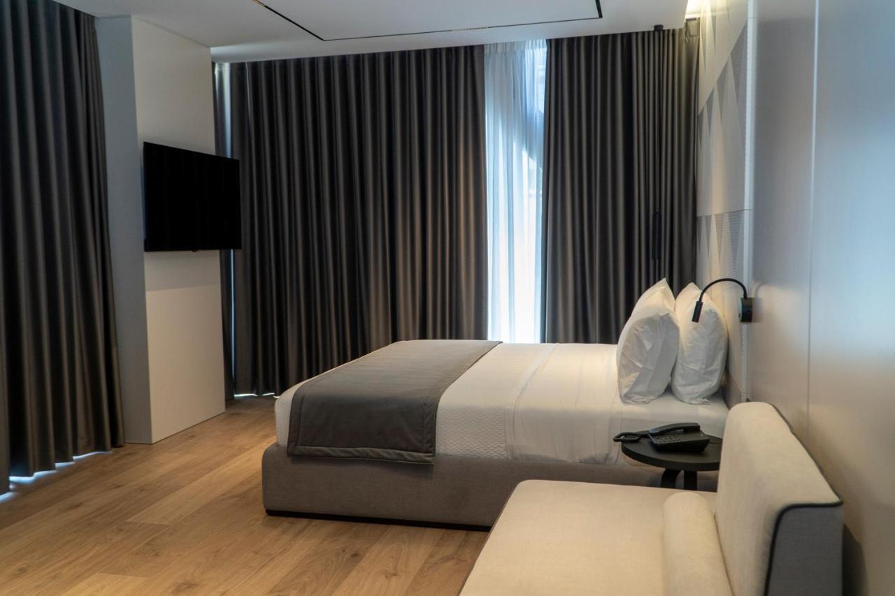 סרנדה Center Hotel מראה חיצוני תמונה