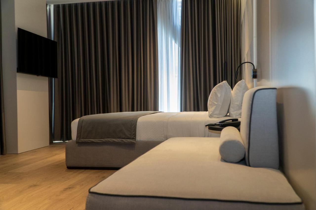 סרנדה Center Hotel מראה חיצוני תמונה
