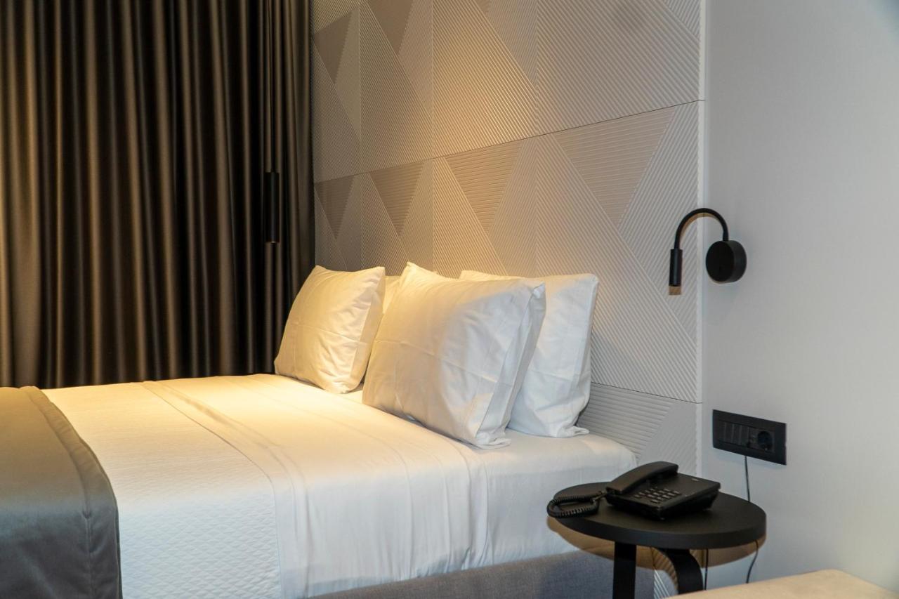 סרנדה Center Hotel מראה חיצוני תמונה
