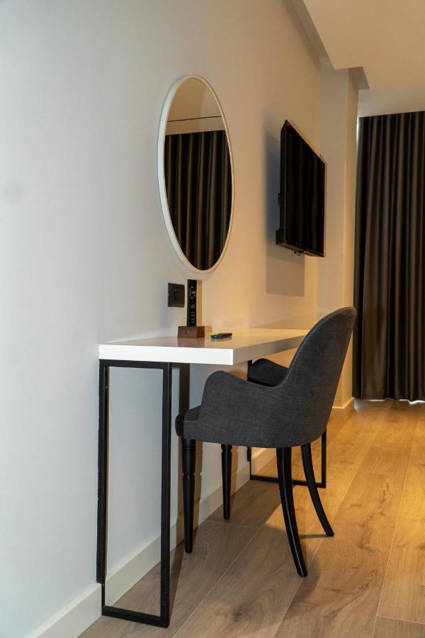 סרנדה Center Hotel מראה חיצוני תמונה